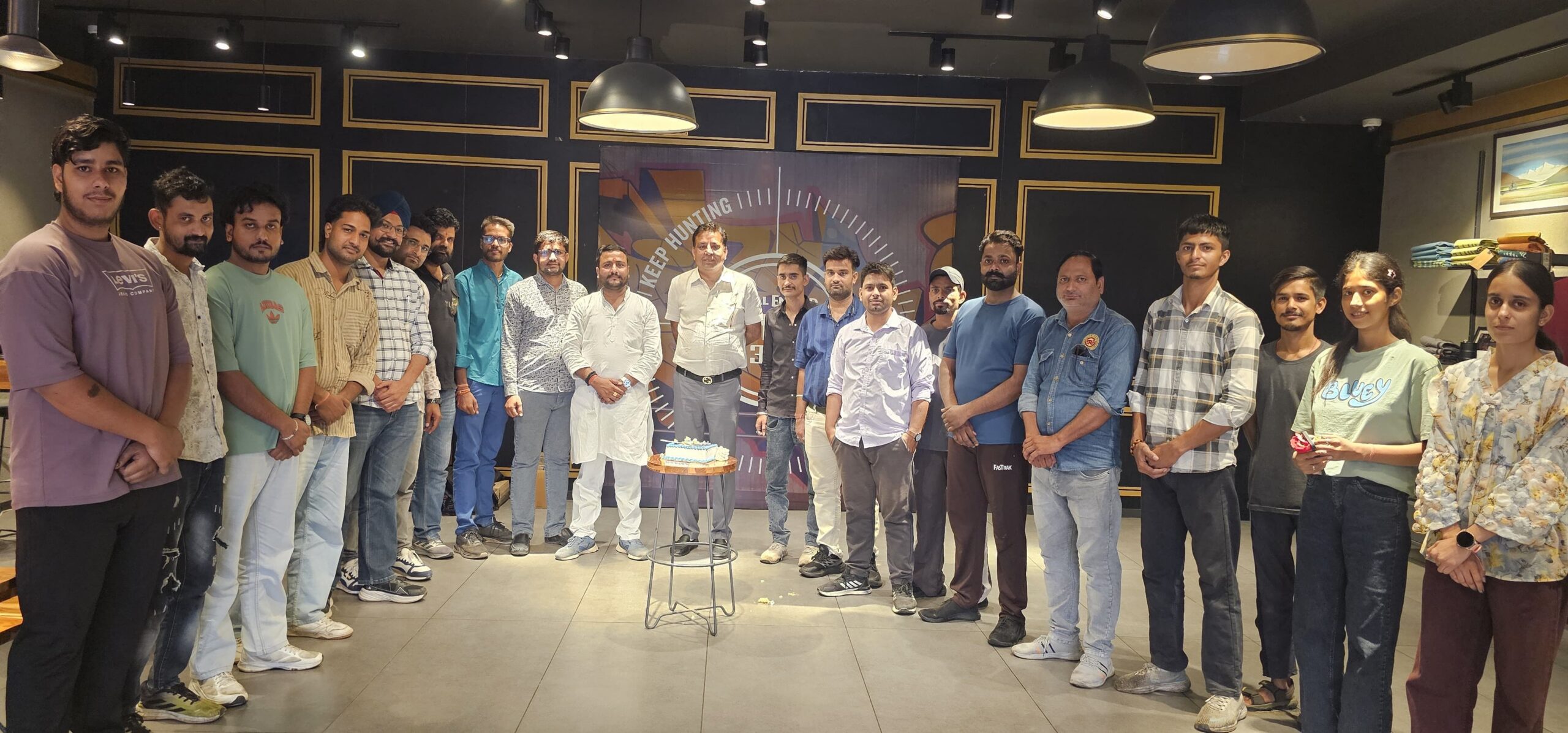 SAVE 20260612 203012 scaled रौनक रॉयल एनफील्ड के सफलतम 7 वर्ष पूर्ण, उत्साहपूर्वक मनाया स्थापना दिवस Rajasthan News Portal बीकानेर अपडेट
