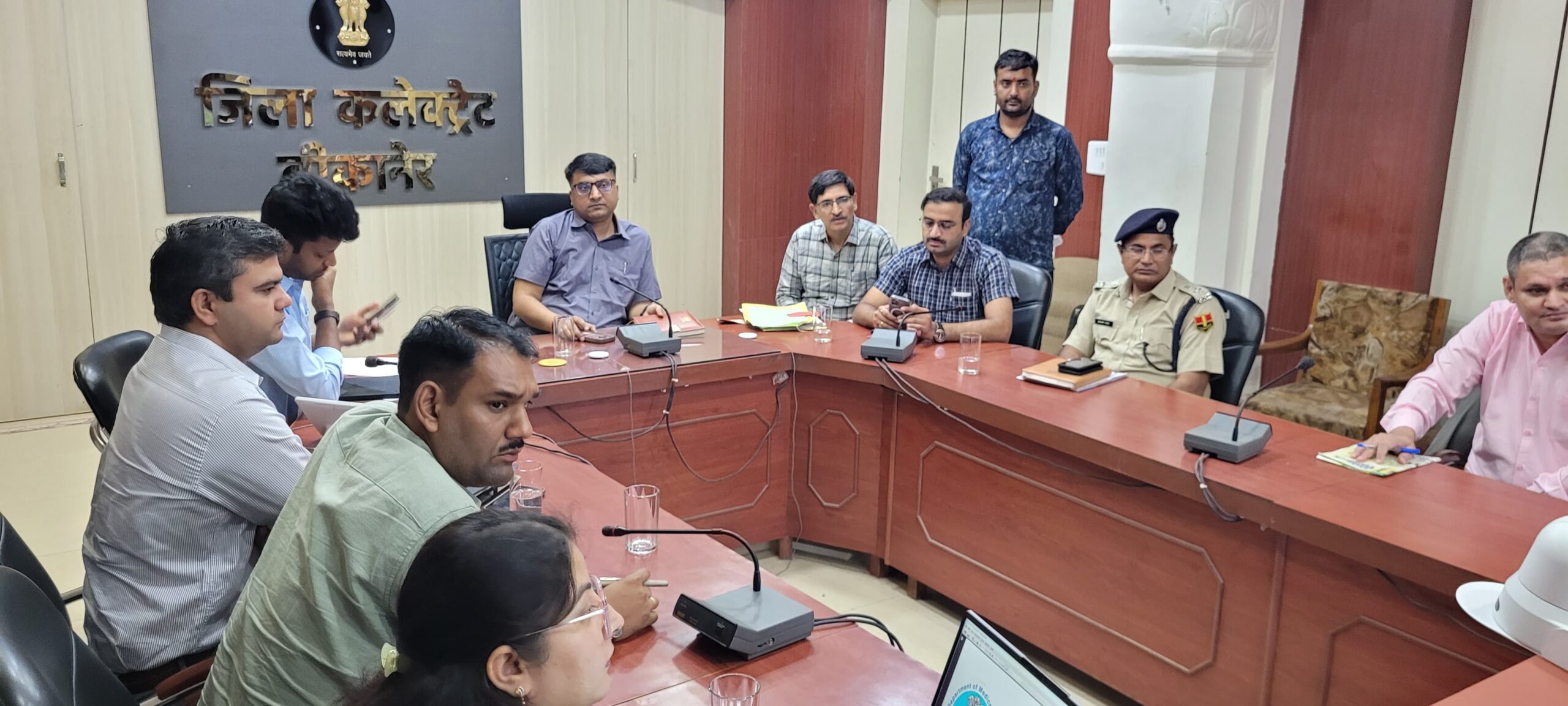 बड़ी खबर : NEET नीट परीक्षा होगी इस दिन, जिला कलेक्टर ने ली तैयारियों की समीक्षा बैठक 3 बीकानेर अपडेट SAVE 20260617 134619 scaled बड़ी खबर : NEET नीट परीक्षा होगी इस दिन, जिला कलेक्टर ने ली तैयारियों की समीक्षा बैठक Rajasthan News Portal बीकानेर अपडेट