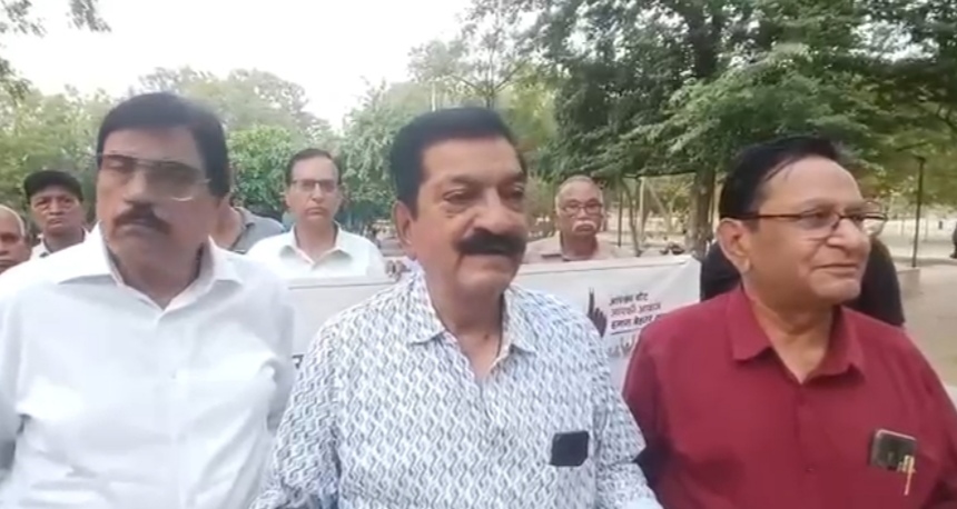 IMG 20260825 202407 वरिष्ठ नागरिकों ने ली मतदान की शपथ Rajasthan News Portal बीकानेर अपडेट