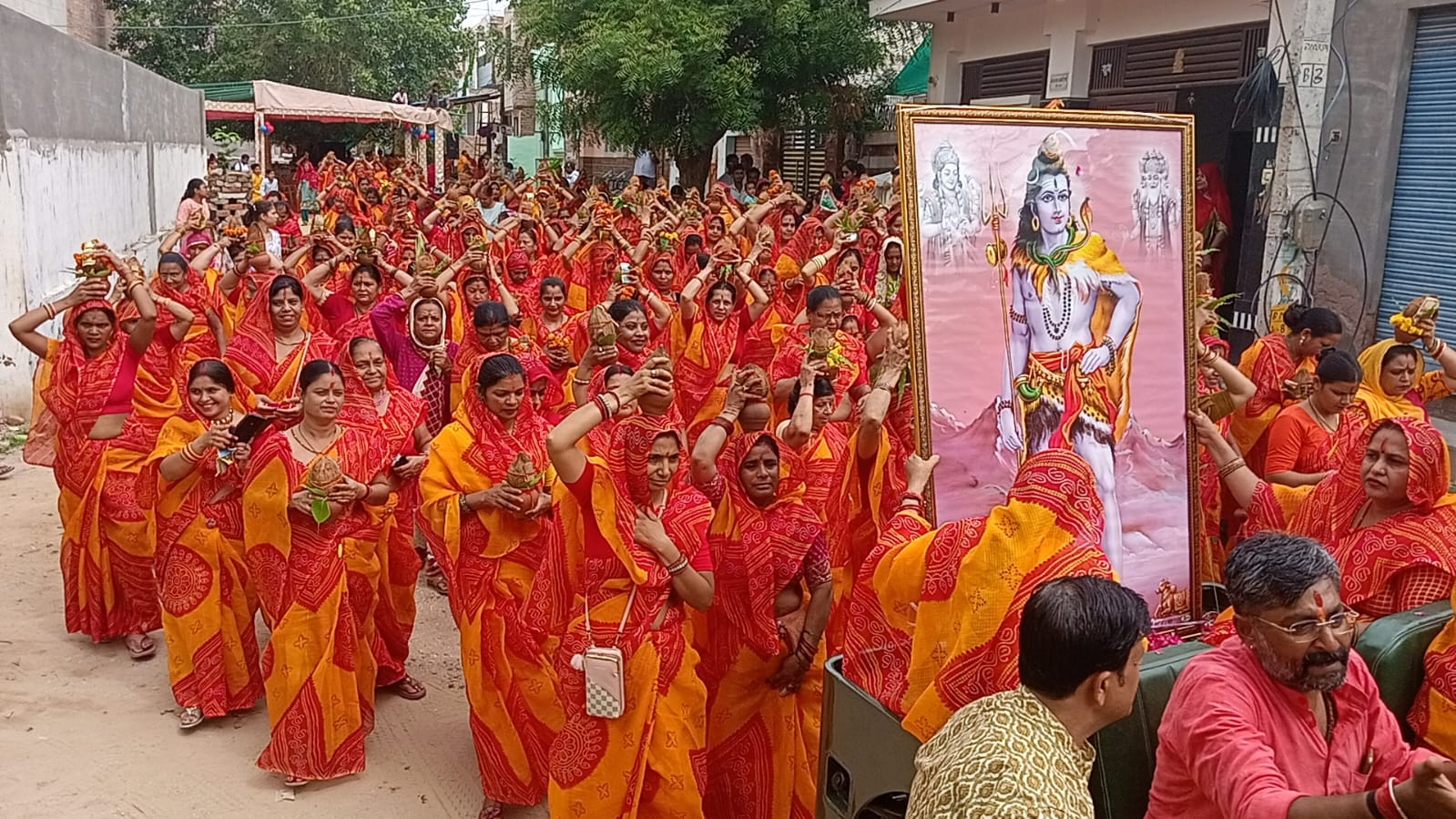 SAVE 20260811 222036 श्री सिद्धेश्वर मनोकामना पूर्ण महादेव मंदिर में भव्य कलश यात्रा का आयोजन Rajasthan News Portal धर्म