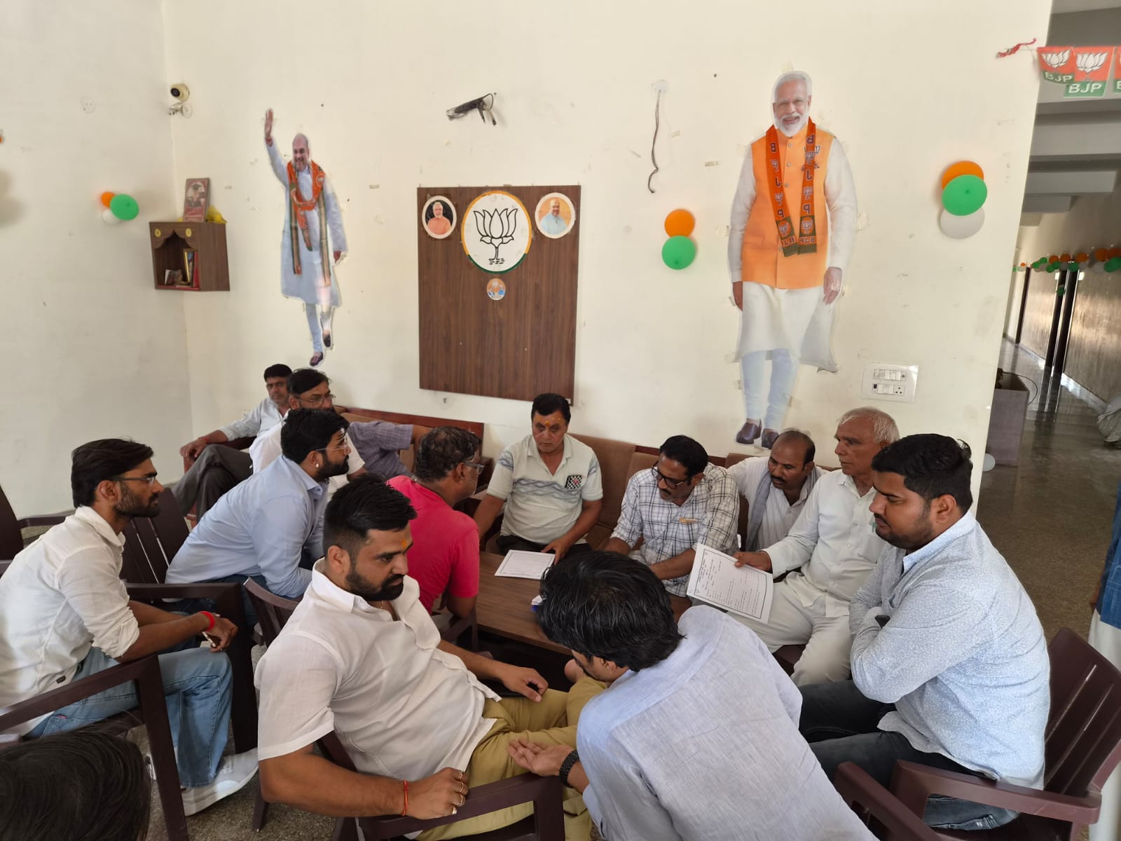 SAVE 20260820 152538 नगर निगम के सभी 80 वार्डों के संभावित प्रत्याशियों के आवेदन फॉर्म आज से उपलब्ध :जिला अध्यक्ष सुमन छाजेड़ Rajasthan News Portal बीकानेर अपडेट