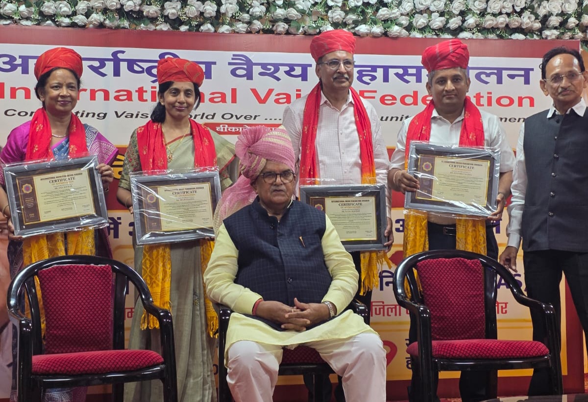 IMG 20260928 000811 चिकित्सक का अच्छा व्यवहार मरीज की आधी बीमारी कर देता है दूर : श्री गुलाब चंद कटारिया Rajasthan News Portal राजस्थान