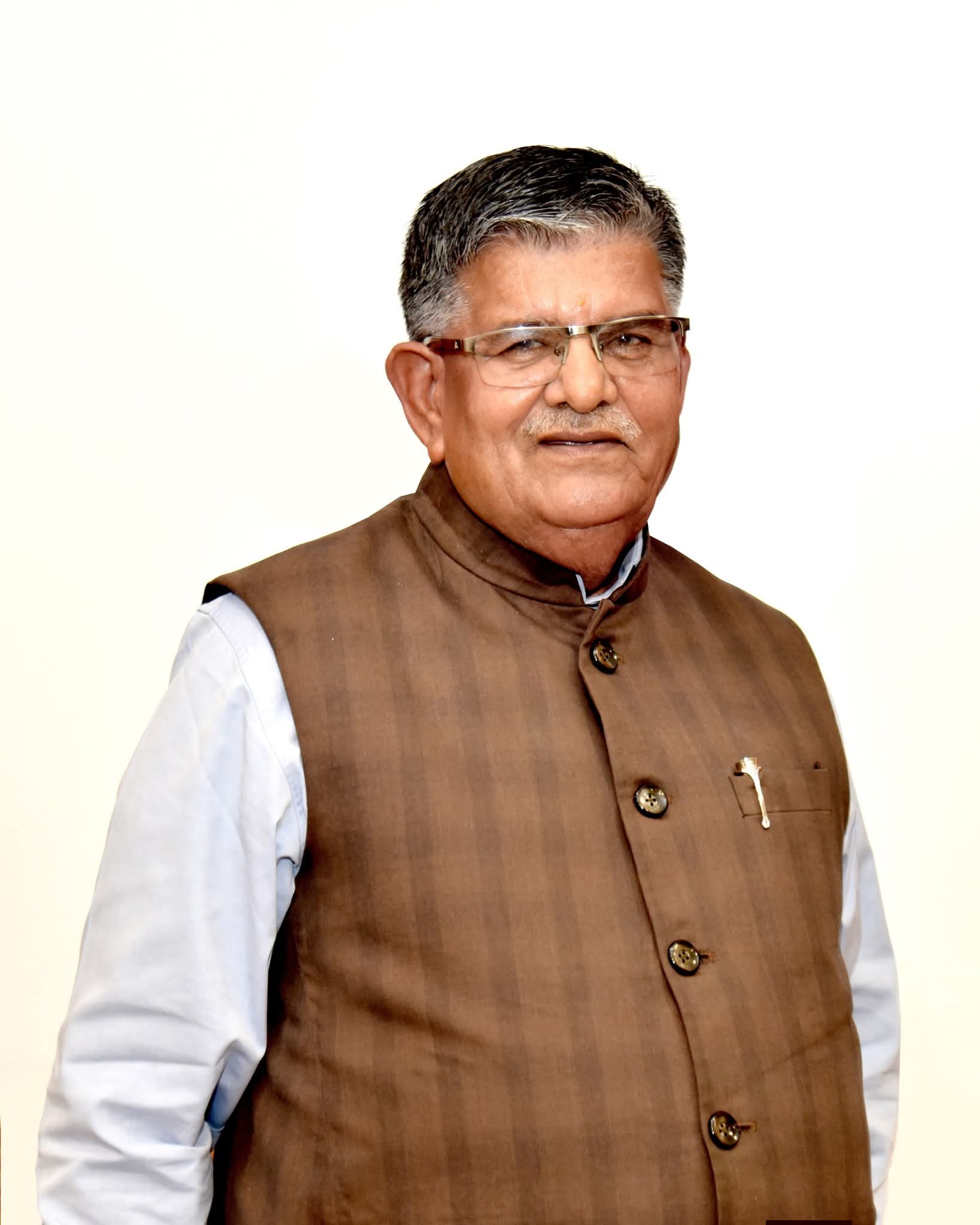 SAVE 20260928 241110 राज्यपाल गुलाब चंद कटारिया आज हीरेश्वर महादेव मंदिर में अभिनंदन एवं वृक्षारोपण समारोह में होंगे शामिल Rajasthan News Portal देश