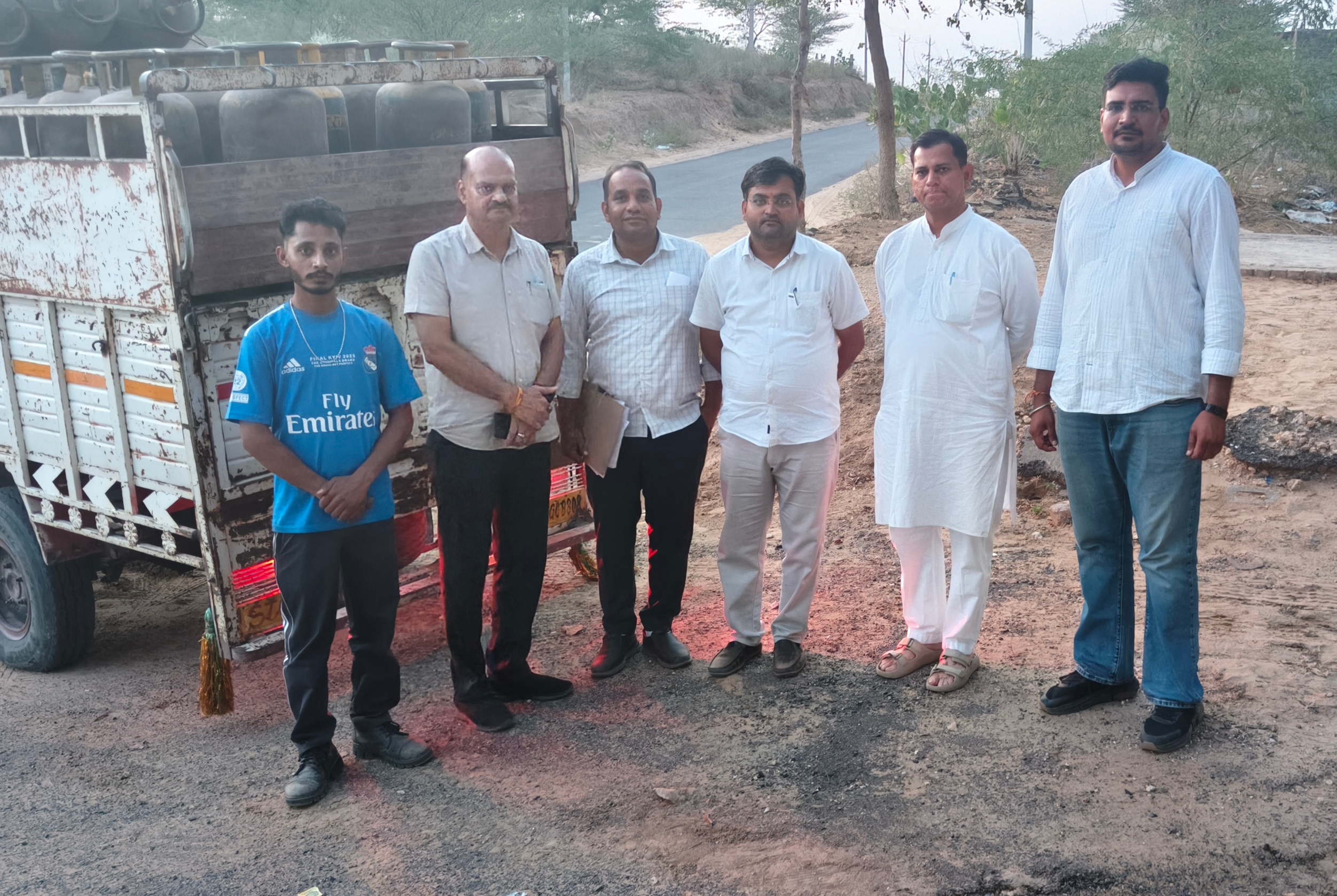 IMG 20261009 205449 महाजन में खाद्य एवं नागरिक आपूर्ति विभाग ने की कार्यवाही Rajasthan News Portal विदेश