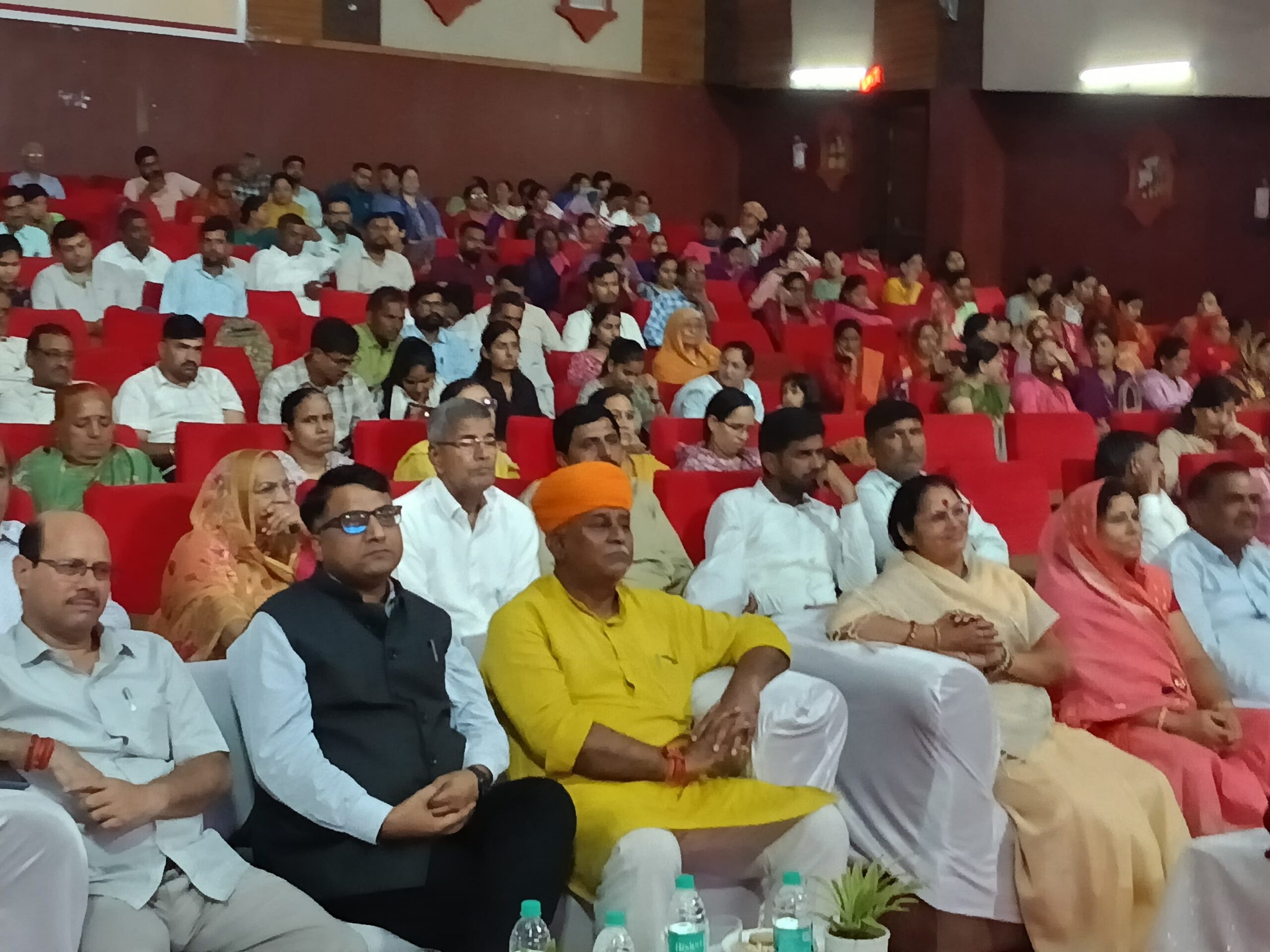 SAVE 20261002 160240 scaled मुख्यमंत्री श्री भजन लाल शर्मा के मुख्य आतिथ्य में जयपुर में हुआ पंचायती राज जनप्रतिनिधि सम्मेलन एवं संवाद कार्यक्रम Rajasthan News Portal राजस्थान