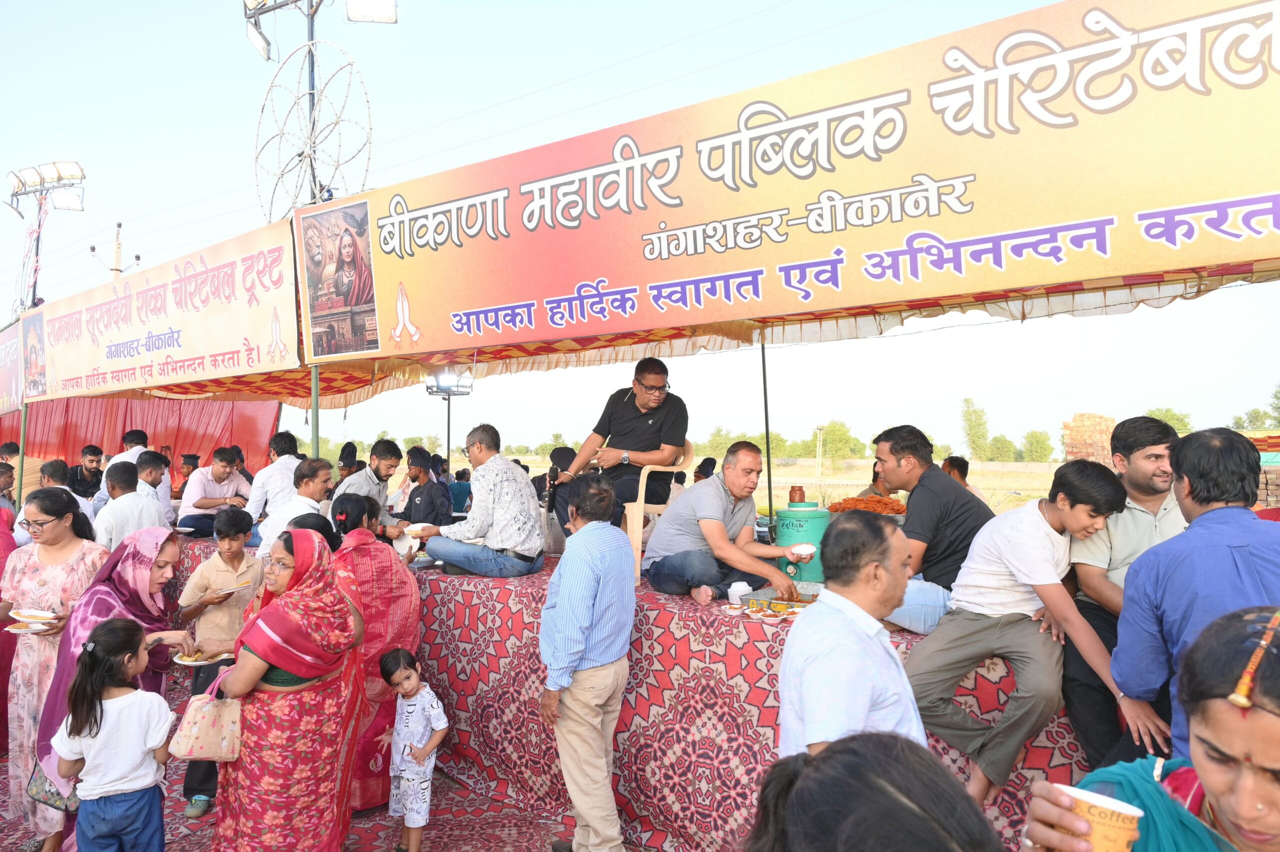 SAVE 20261011 214038 scaled देशनोक श्रद्धालुओं को नोखा रोड पर चार संस्थाओं ने दी अल्पाहार सेवा Rajasthan News Portal बीकानेर अपडेट